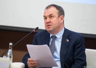 Депутат Госдумы оценил свою зарплату в два рубля в месяц